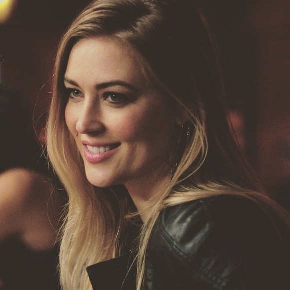 Meet your Posher, Taylor - Picture 1 of 1